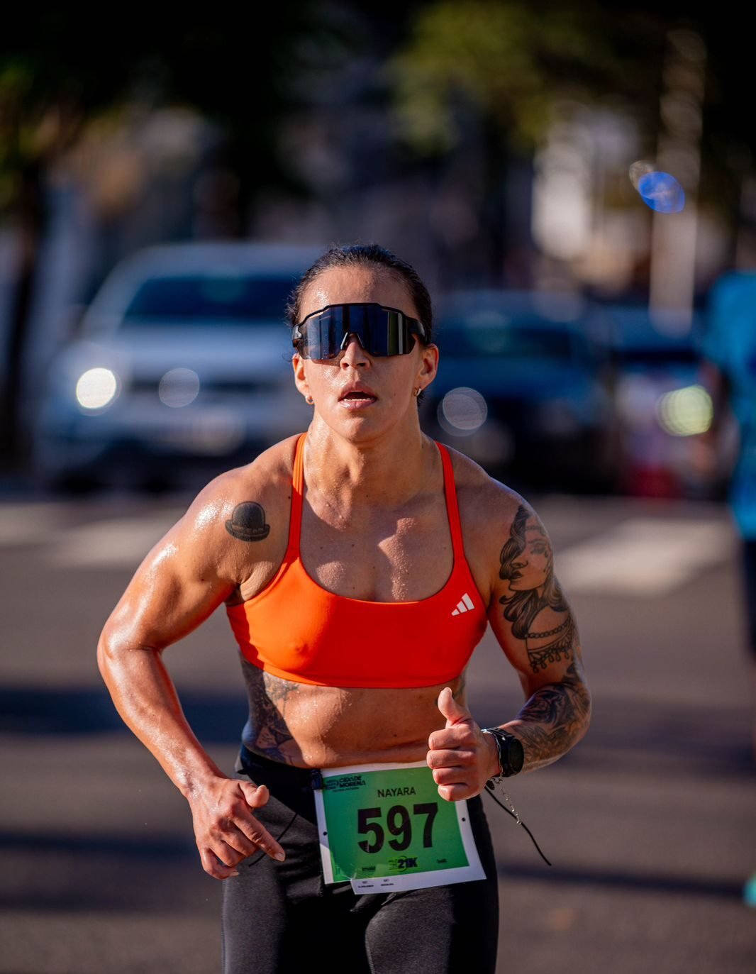 Nayara Takeuchy faz a primeira meia-maratona e conquista