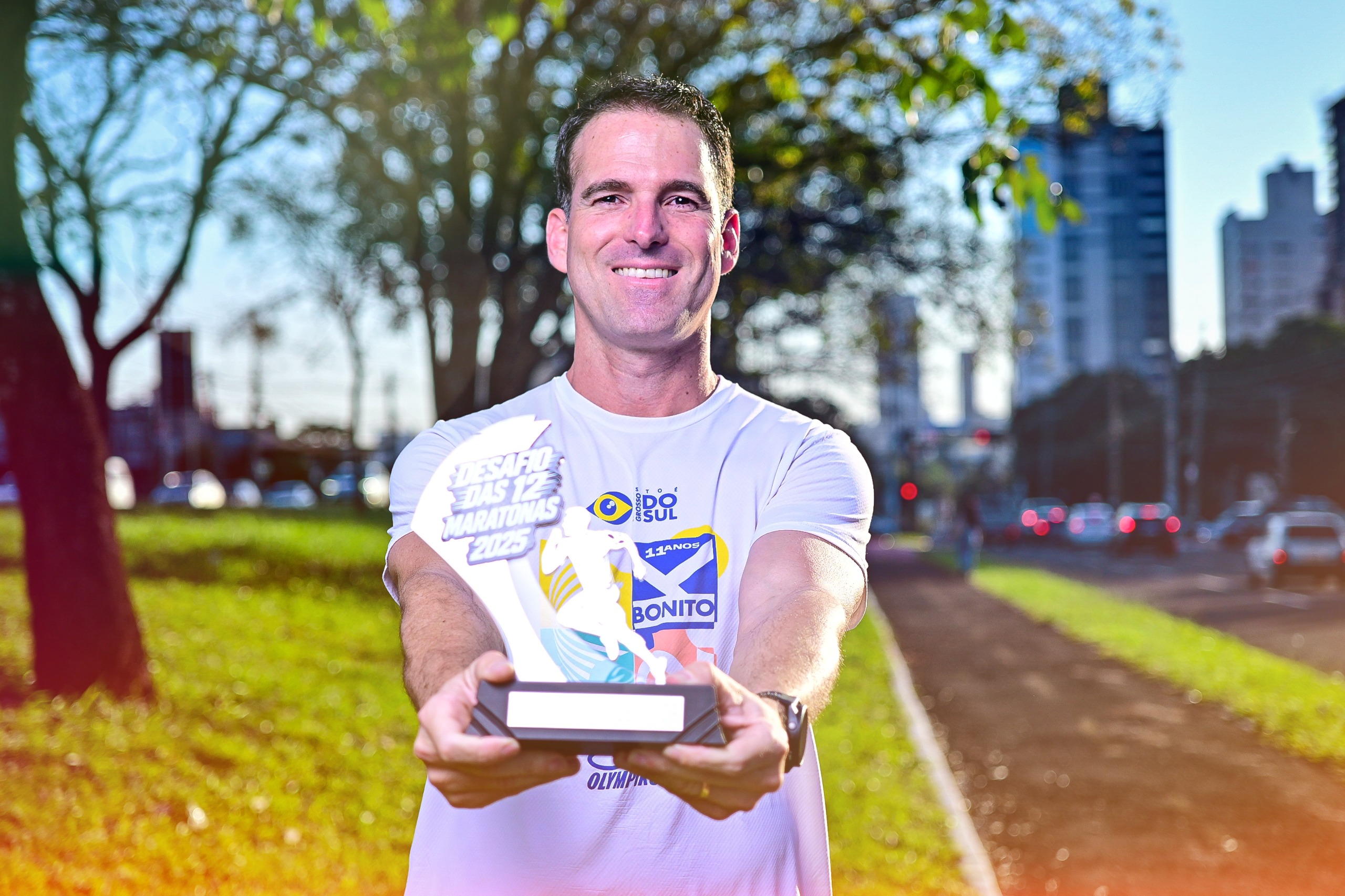 Bruno Rebello: 12 maratonas, um ano inteiro de disciplina e a certeza de que cada corredor tem sua própria história